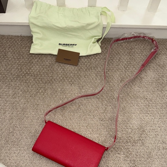 Burberry Red Henley Wallet On Strap - Picture 9 of 10